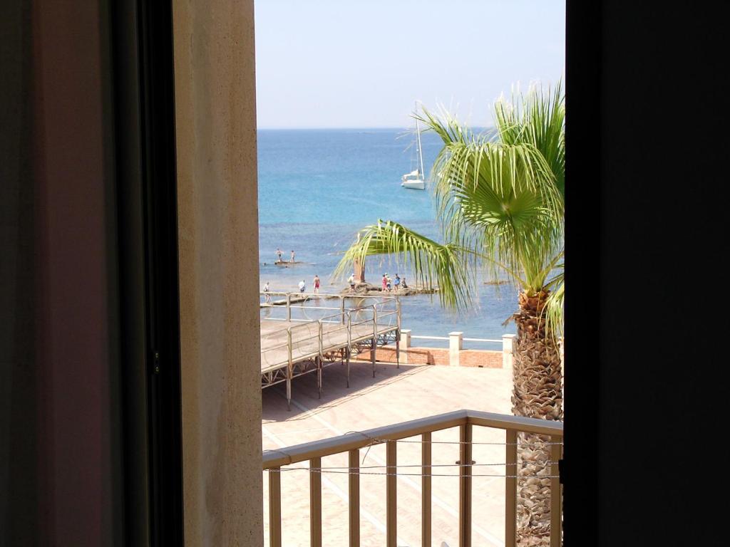 Hotel Vittorio Portopalo Di Capo Passero Bilik gambar
