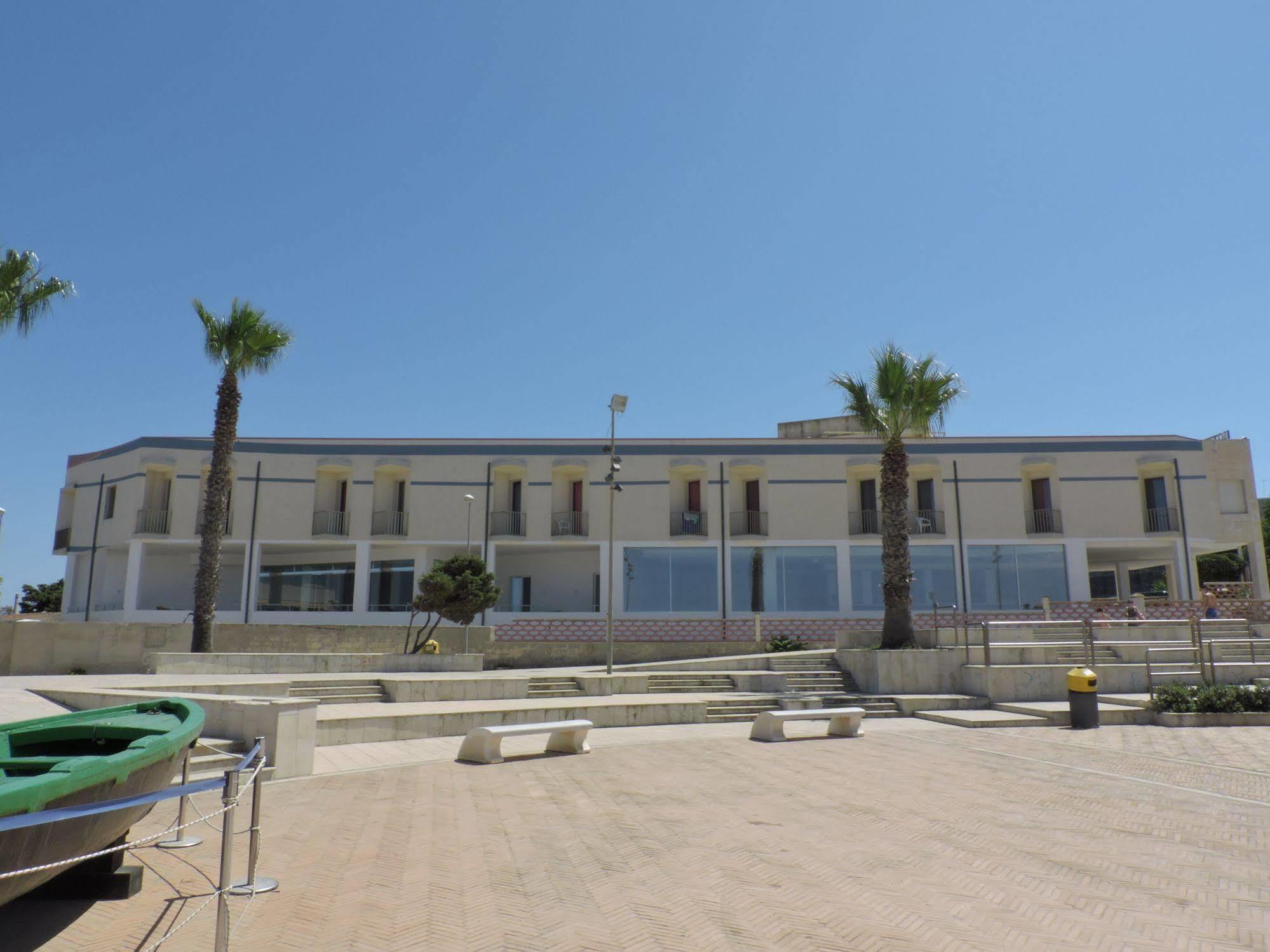 Hotel Vittorio Portopalo Di Capo Passero Luaran gambar
